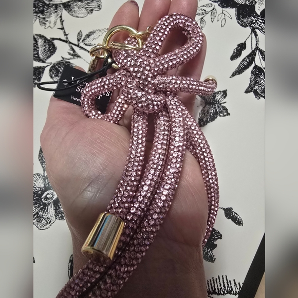 VICTORIA SECRET Knotted Shine Wristlet Strap Keychain. Royal Pink. - Picture 6 of 7
